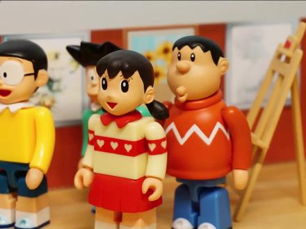 美术课上大雄给静香画画,静香看了之后太生气了