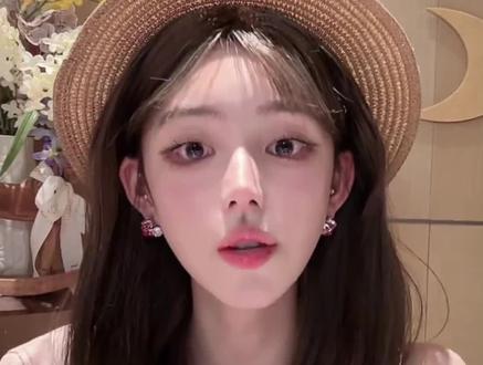 权志龙同款,是真的很好用,ally用了不到一个月效果真的很滑,现在活动价199到手三个月的用量#ally #权志龙 #ally同款 #身体护理 #美白