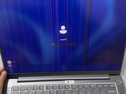 一学就会联想ThinkBook14屏幕碎了 跟我一步步自己换 #联想电脑 #数码科技 #电脑换屏 #ThinkBook #电子产品 联想 ThinkBook 14更换屏幕全流程