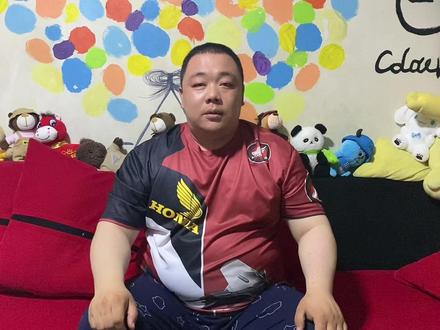 为什么不开了张雪64号?我上都比他强 张雪为什么不开除64号车手#摩托车 #张雪机车