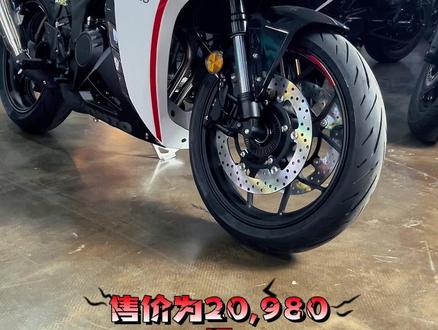 24款GP250,单摇臂版下调价格2000元#元图机车 #关注我圆你机车梦 #摩托车