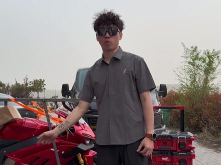 张雪820RR工程样车发回重庆 期待#张雪450rally #张雪机车 #张雪820RR