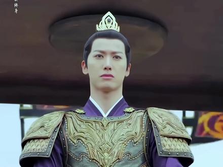 皇朝这身紫袍谁看了不说一声帝王气场好强大#赖艺 #古装男神 #国风