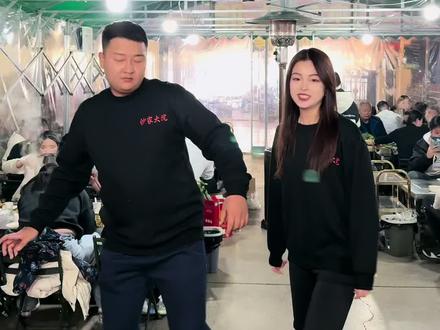 恩师 你的雪雪一身舞蹈细菌😂@沙老板(山东人在新疆) @么么雪