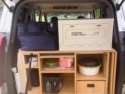 五菱宏光s改装床车旅行怎么样实现#床车改装 #把您的爱车打造的与众不同 #露营车改造 #无损改装 #老百姓能开的房车