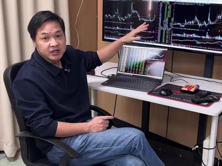 把家用电视一分为四,加笔记本实现五屏显示 #看盘 #股民 #多屏电脑 #知识分享