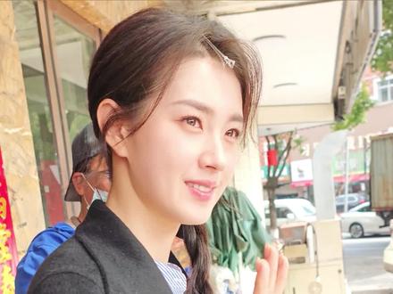 3月6日下午一点半左右郭宇欣出妆,宇欣真的好美呀😍😍😍
#郭宇欣 #演员郭宇欣 #向全世界安利郭宇欣 #郭宇欣新剧 #郭宇欣时光和你都很美