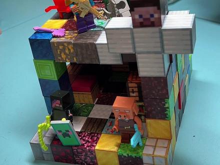 #真实生活分享计划 #我的世界 磁力方块搭建教程,末日庇护所。#史蒂夫 #玩具 #拼装模型