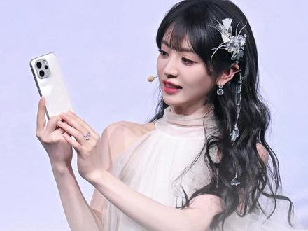 vivo S50系列 小田告诉你一款叫告白的手机是怎么的!! #vivo #田曦薇 #vivoS50 #抖音商城超级品牌日 #告白