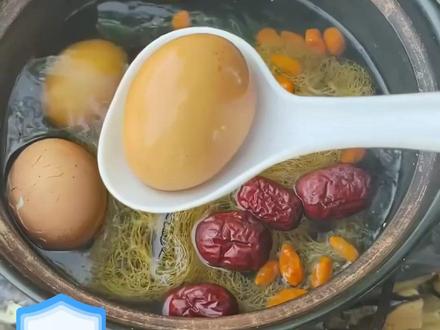 腰腿疼痛、手脚麻木,医生:试试这个丝瓜瓤子煮鸡蛋!舒肝养血,通经活络。#丝瓜络 #丝瓜瓤 #土鸡蛋