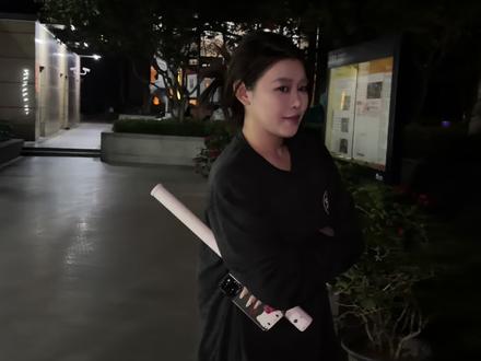 vlog 这天天让紫薯精给我馋的 整点刘文祥 配点小西打#酒蒙子的日常 #今天喝什么 #果泥精酿 #适合女生喝的酒 #vlog日常