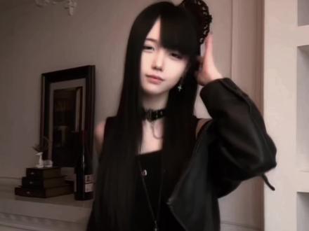 四个人一个比一个权威 #接力摇舞蹈挑战 #55摇