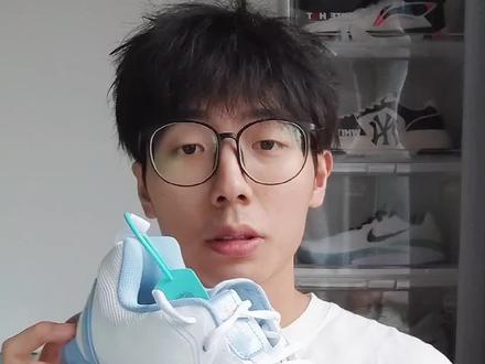 最后亿糖❓到手是真香😚变色龙6lite羽毛球鞋🏸#得物app #性价比高的实战鞋推荐 #球鞋推荐