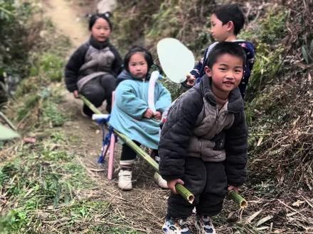 慢点,稳着点#西游记抬老妖婆