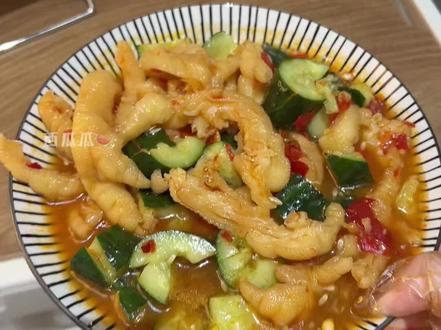 再也找不到平价量大又好吃的无骨鸡爪了,追剧一口一个根本停不下来#无骨鸡爪#王小卤无骨鸡爪 #追剧小零食