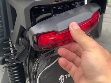 小牛nst更换nxt尾灯