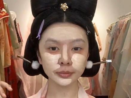 洛阳妆造|沉浸式体验妲己妆造全过程!洛阳真好 花三位数就能让男朋友当纣王🦊#国风合伙人盲盒大赏 #素人改造 #洛阳 #国风古韵 #妆容分享