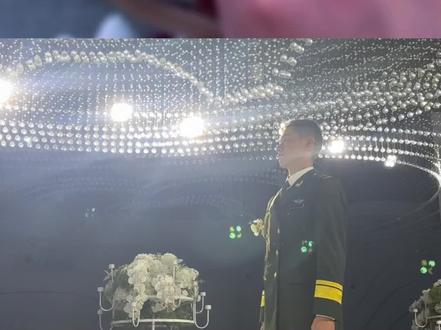 山高路远 陪你走的每一步都坚定且勇敢#异地恋 #jun婚 #记录这一刻