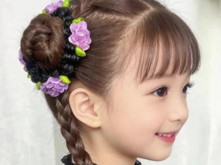 如何拥有饱满丸子头新手轻松学会#编发简单易学 #儿童编发 #甜美丸子头 #丸子头