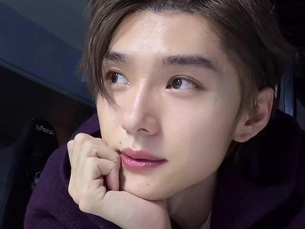 2026.2.17直播!这么久远的梗还记得啊😂😂😂!还有不能放过磊子为数不多的小甜剧!#王译磊 #帅哥 #直播录屏分享 #爱久同心 @王译磊 @王译磊不娇娇 @王译磊工作室