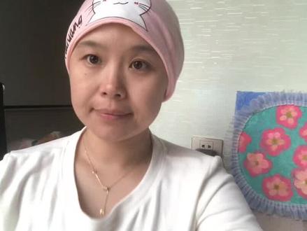 结肠癌患者第一阶段化疗成绩,数据还是非常喜人的,各位奋斗的伙伴们你们的成绩怎么样,或者大家有更好的方案一起来评论去聊聊吧!
大家的每次点赞跟评论我都有仔细观看,谢谢🙏🙏
#癌症 #记录真实生活 #努力成为更好的自己 #愿所有人平安健康 #陌生的你能给我一句加油吗