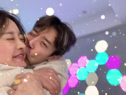 给老公的专属电竞房!这次换我好好宠你下~!@周泓都 #装修 #电竞房 #情侣