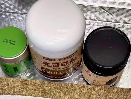 三十块钱一个的超模同款脆墩墩,在家就能轻松复刻!闺蜜们都超级喜欢吃,难怪叫它“富婆脆墩墩”做法超级简单,一次性可以多做点,放几天依然嘎嘣脆#富婆脆墩墩 #低卡甜品 #巧克力控 #燕麦的神仙吃法 #亲手制作美食
