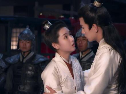 #安逸夫妻 合体演唱#电视剧长安少年行 主题曲《花开的瞬间》,花开了,心动了,你们甜了#王玉雯#吴希泽