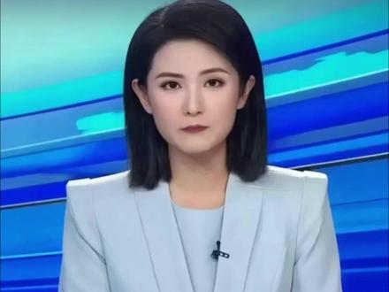5月4日,惠州市人才房票首发仪式在惠城区举行。据惠州市住建部门统计,目前全市首批领取人才共251人,最高可以获得10万元的购房补贴。房票由申请人在惠州市住建局官网提交申请,经住建、人社部门联合全面审核后公示3天,公示无异议即可发放。惠州市住建局称后续将优化压缩房票兑付流程、提速办理时效。