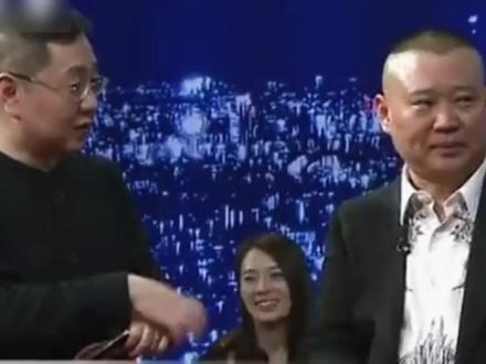 满口公平真实,却逼哭刘俐俐、质疑郭杰?实则看人下菜碟。一碰硬茬立马现原形!#张绍刚 #郭德纲 #郭杰 #娱乐评论大赏 #名场面