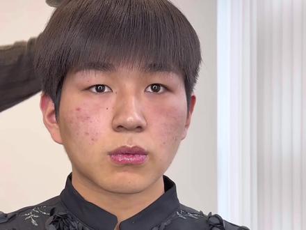 🤵看我如何爆改新郎~😎 都什么年代了还在做死板又老气的男士造型吗?快来看我做#妆造 #素人改造 #化妆师的工作日常 #教程 #新郎