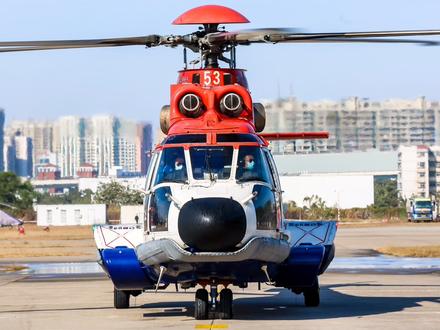 坐飞机回老家过年吧!中信海直开通深圳往返#潮汕 和#珠海 #直升机 航线。我会副会长温武队出席新航线启动仪式。