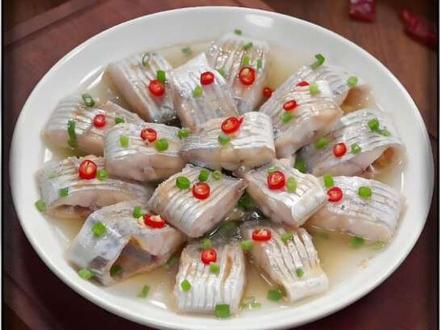 最好吃的清蒸带鱼,竟然不是“蒸”出来的?20年大厨这招绝了!#上热门 #清蒸带鱼 #美食 #美食教程 #美食分享