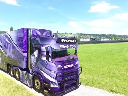 紫色涂装的斯堪尼亚R650,简直帅到炸,好想来一辆! #斯堪尼亚 #北欧卡车 #公路之王斯堪尼亚