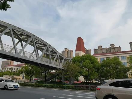 越来越好,园区星洋学校,加油小朋友们#城市风景一角 #街景随拍 #每个人都在奔赴各自不同的人生 #现场实拍 #城市记忆