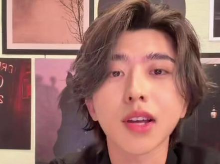 听到你快30了 又不禁感叹时间过得真快…我们都一起成长了,新的一年我们继续出发吧(多多来听新专辑《KUN 》)!#蔡徐坤#蔡徐坤新专辑 #蔡徐坤直播