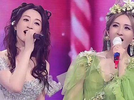 李小冉带病飞成都助阵谢娜! 李小冉带病飞成都助阵谢娜!唱《心愿便利贴》哭到破音,张杰台下“姨母笑”全程录