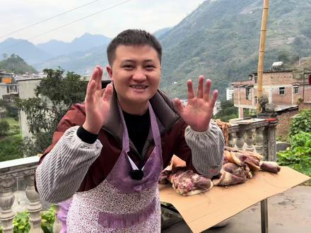 云南山区熏腊肉了 #熏腊肉了