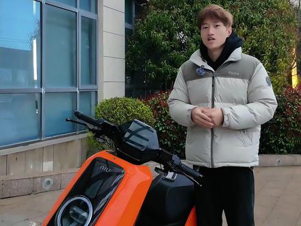 500代1200来袭!小牛NXT2代Ultra,早鸟券开抢了啦!早买早享受!新车开炸快进直播间!!!现在下单,好礼享不停!我在直播间等你抢!!#小牛 #小牛NXT2 #小牛电动官方旗舰店 #电动车 #人间观察计划