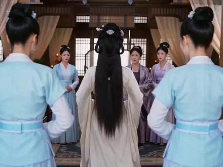 摄政王妃不好惹 王妃孤身回门遭娘家嘲讽,王爷霸气空降护妻,我的人谁敢动#古装短剧#AI王妃回门风波 #随变ai随便玩 #随变app # 随便AI制作