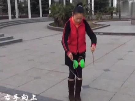 双轮空竹的基本技法,如果系列《空竹教学小课堂》对您学习空竹有帮助,将是我最大的快乐……