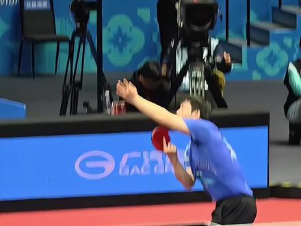 樊振东获伦敦世乒赛参赛资格 中国乒协于2026年2月3日公示《2026年国际乒联伦敦世界乒乓球团体锦标赛决赛选拔办法》,十五运成年组男单冠军(樊振东)直接入选。
已锁定直通:• 男团:樊振东、王楚钦、林诗栋。
• 女团:孙颖莎、王曼昱。