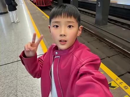 痒痒挠挠痒痒#痒痒挠 #挠痒痒 #奇葩挑战