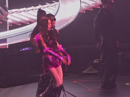 #虞书欣 #虞书欣演唱会 开场舞#spicyhoney