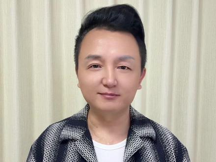 5月30号湖北安陆东大时代广场“百姓大舞台”正式启动精彩等你来!@冯景扬(小虎牙)《思念月亮》