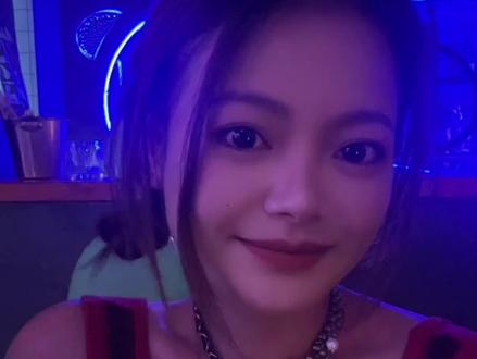 #孙千亲爱的老己 “爱你老己”这个词真是今年最棒的梗“我总是靠我自己,还好我自己靠得住.”