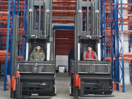 林德VNA,三向堆垛窄通道叉车起升高度18.1米