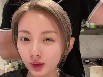 当我问我老公为什么不去认证ti门票#dota2 #ti #ti15 #记录真实生活 #夫妻日常