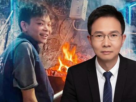 深圳16岁“烤鸡少年”火了,不是因为日入过万,而是因为那句“你没有敌人,只有老师”。这份超越年龄的通透,看哭多少成年人?#深圳烤鸡少年 #逆袭人生 #深圳 #汕尾 #抖音热评