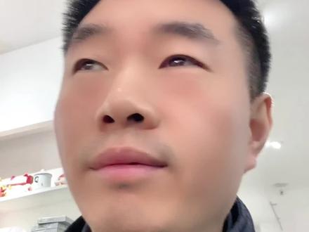 这个瓜是越吃越多呀,像挖宝藏一样……